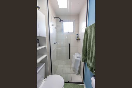 Apartamento para alugar com 55m², 2 quartos e 1 vaga Apartamento para alugar com 55m², 2 quartos e 1 vagaBanheiro social