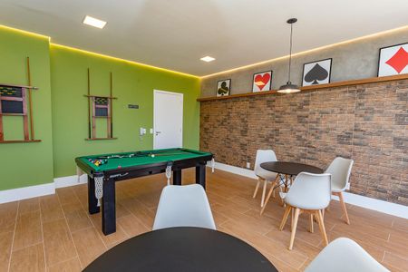 Apartamento para alugar com 55m², 2 quartos e 1 vaga Apartamento para alugar com 55m², 2 quartos e 1 vagaÁrea comum - Salão de jogos