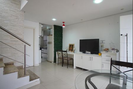 Casa à venda com 130m², 3 quartos e 1 vagaSala