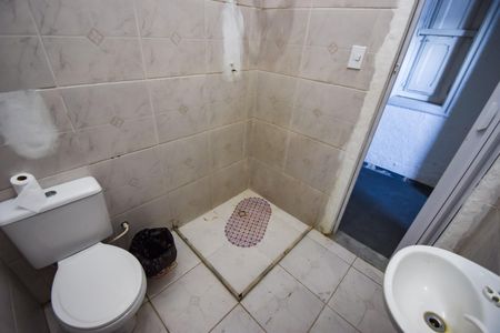 Casa para alugar com 250m², 4 quartos e 3 vagasBanheiro Social 1