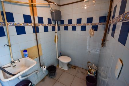 Casa para alugar com 250m², 4 quartos e 3 vagasÁrea de Serviço / Banheiro