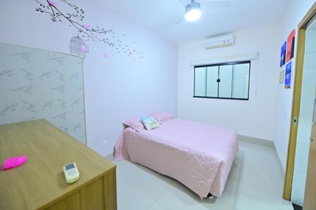 Casa para alugar com 210m², 3 quartos e 2 vagas Casa para alugar com 210m², 3 quartos e 2 vagasSuíte 2