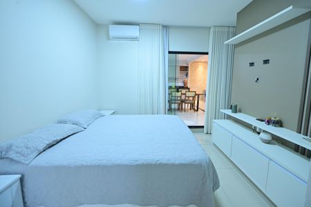 Casa para alugar com 210m², 3 quartos e 2 vagas Casa para alugar com 210m², 3 quartos e 2 vagasSuíte 3