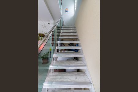 Casa à venda com 260m², 3 quartos e 1 vagaEscada 