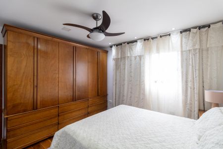 Casa à venda com 260m², 3 quartos e 1 vagaSuíte 2