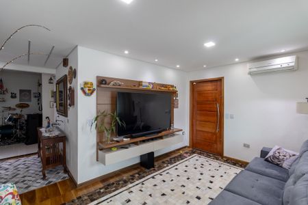 Casa à venda com 260m², 3 quartos e 1 vagaSala 