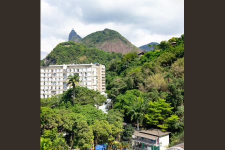 Apartamento para alugar com 80m², 3 quartos e sem vagaVista da sala