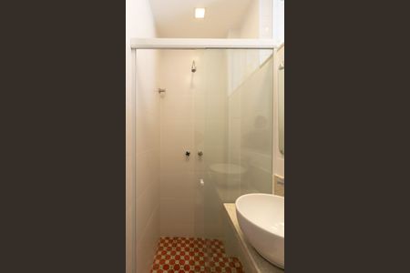 Apartamento para alugar com 80m², 3 quartos e sem vagaDetalhe do banheiro social 2