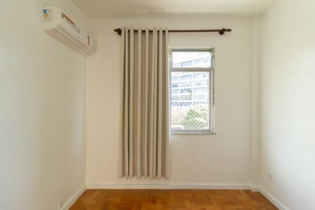 Apartamento para alugar com 80m², 3 quartos e sem vagaQuarto 1