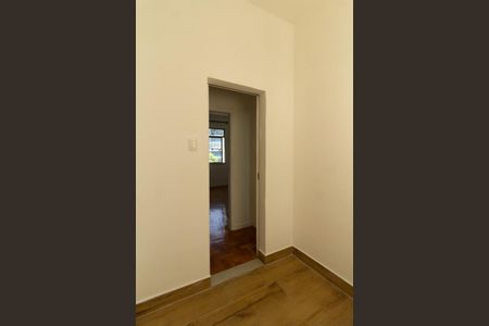 Apartamento para alugar com 80m², 3 quartos e sem vagaDetalhe do quarto 2