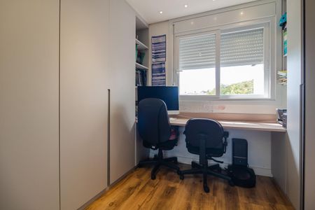 Apartamento à venda com 238m², 2 quartos e 2 vagasQuarto 3 / Escritório