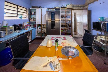 Casa à venda com 182m², 5 quartos e 4 vagasCozinha