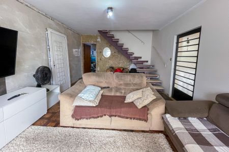 Casa à venda com 182m², 5 quartos e 4 vagasSala