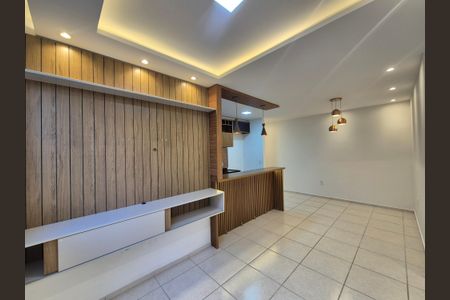 Apartamento para alugar com 48m², 2 quartos e 1 vaga Apartamento para alugar com 48m², 2 quartos e 1 vagaSala
