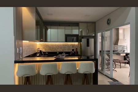 Casa de condomínio para alugar com 245m², 3 quartos e 4 vagas Casa de condomínio para alugar com 245m², 3 quartos e 4 vagasCozinha