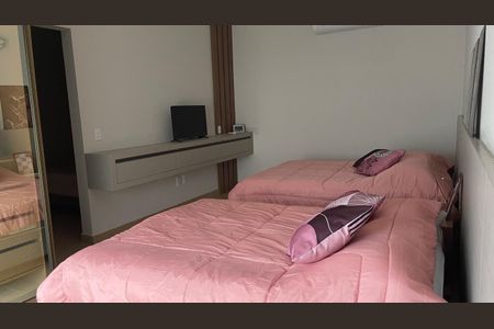 Casa de condomínio para alugar com 245m², 3 quartos e 4 vagas Casa de condomínio para alugar com 245m², 3 quartos e 4 vagasQuarto 1