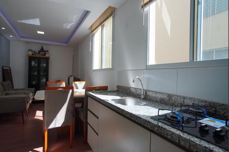 Apartamento à venda com 40m², 2 quartos e 1 vagaCozinha