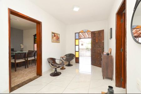 Casa para alugar com 360m², 3 quartos e 3 vagasSala de Estar