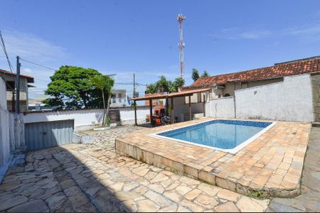 Casa para alugar com 360m², 3 quartos e 3 vagasÁrea Externa