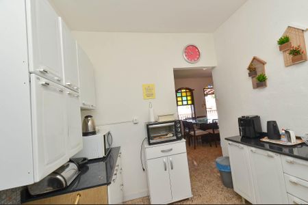 Casa para alugar com 360m², 3 quartos e 3 vagasCozinha