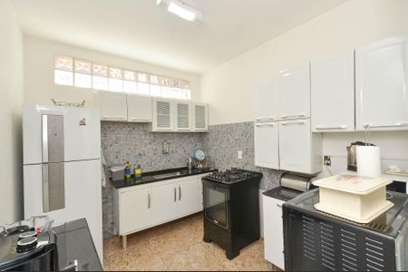 Casa para alugar com 360m², 3 quartos e 3 vagasCozinha