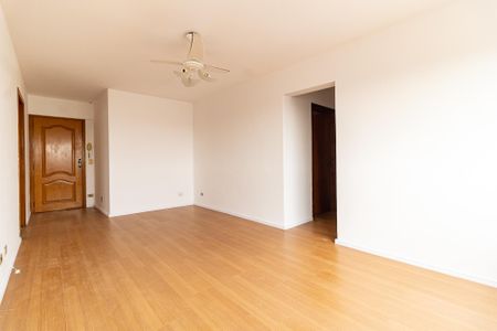 Apartamento para alugar com 83m², 3 quartos e 1 vagaSala