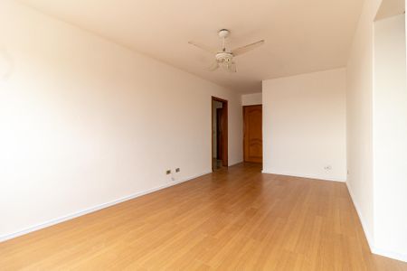 Apartamento para alugar com 83m², 3 quartos e 1 vagaSala