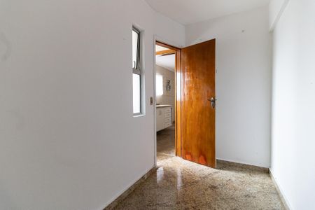 Apartamento para alugar com 83m², 3 quartos e 1 vagaQuarto de Serviço