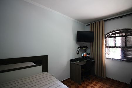 Casa à venda com 173m², 2 quartos e 3 vagasQuarto 2