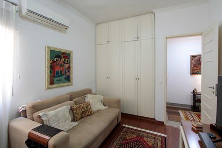 Apartamento à venda com 165m², 3 quartos e 2 vagasQuarto 1