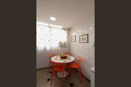 Apartamento à venda com 165m², 3 quartos e 2 vagasCozinha