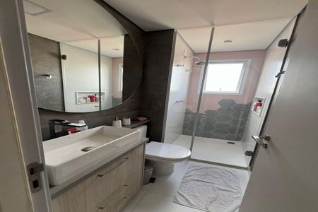 Apartamento à venda com 75m², 2 quartos e 2 vagas Apartamento à venda com 75m², 2 quartos e 2 vagasBanheiro da Suíte 2