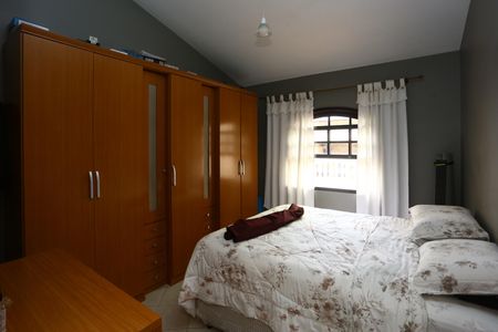 Casa para alugar com 135m², 2 quartos e 2 vagasQuarto 2