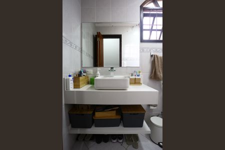 Casa para alugar com 135m², 2 quartos e 2 vagasBanheiro