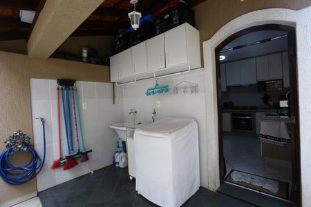 Casa para alugar com 135m², 2 quartos e 2 vagasÁrea de Serviço