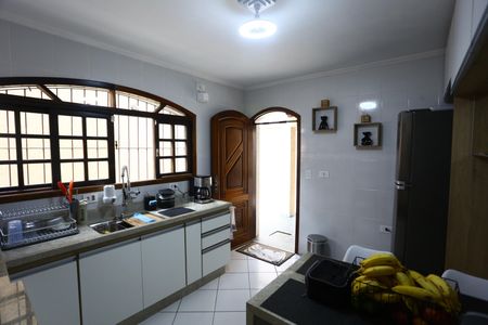 Casa para alugar com 135m², 2 quartos e 2 vagasCozinha