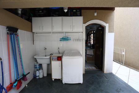 Casa para alugar com 135m², 2 quartos e 2 vagasÁrea de Serviço