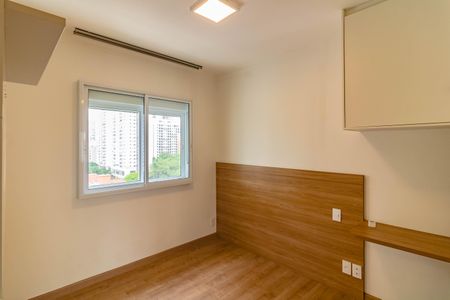 Apartamento à venda com 66m², 2 quartos e 2 vagasQuarto 2
