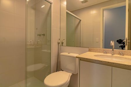 Apartamento à venda com 66m², 2 quartos e 2 vagasBanheiro