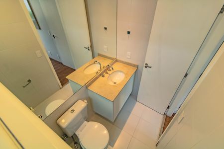 Apartamento à venda com 66m², 2 quartos e 2 vagasBanheiro