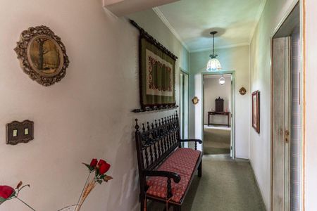 Apartamento à venda com 220m², 4 quartos e 1 vaga Apartamento à venda com 220m², 4 quartos e 1 vagaCorredor da Sala