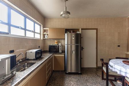 Apartamento à venda com 220m², 4 quartos e 1 vaga Apartamento à venda com 220m², 4 quartos e 1 vagaCozinha