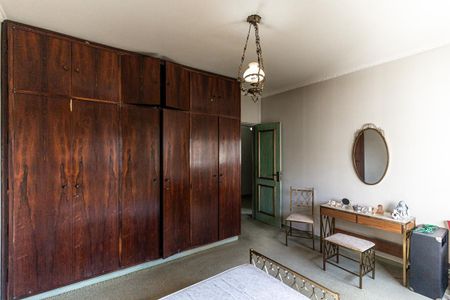 Apartamento à venda com 220m², 4 quartos e 1 vaga Apartamento à venda com 220m², 4 quartos e 1 vagaQuarto 3