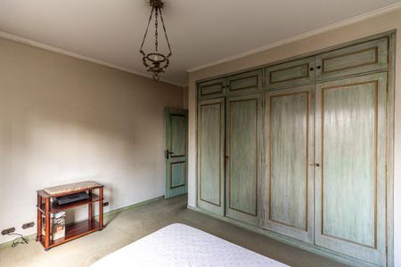 Apartamento à venda com 220m², 4 quartos e 1 vaga Apartamento à venda com 220m², 4 quartos e 1 vagaQuarto 2