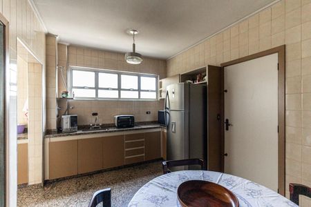 Apartamento à venda com 220m², 4 quartos e 1 vaga Apartamento à venda com 220m², 4 quartos e 1 vagaCozinha