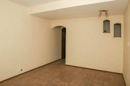 Casa à venda com 245m², 3 quartos e 1 vagaSala