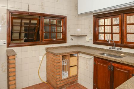 Casa à venda com 245m², 3 quartos e 1 vagaCozinha