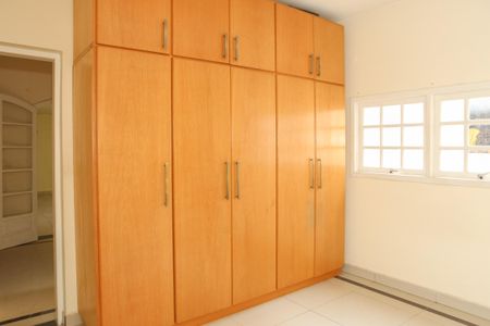 Casa à venda com 245m², 3 quartos e 1 vagaQuarto 2