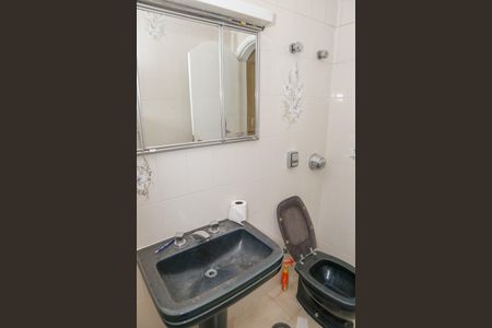 Casa à venda com 245m², 3 quartos e 1 vagaBanheiro