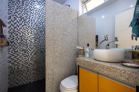 Casa à venda com 198m², 3 quartos e 1 vaga Casa à venda com 198m², 3 quartos e 1 vagaBanheiro Social